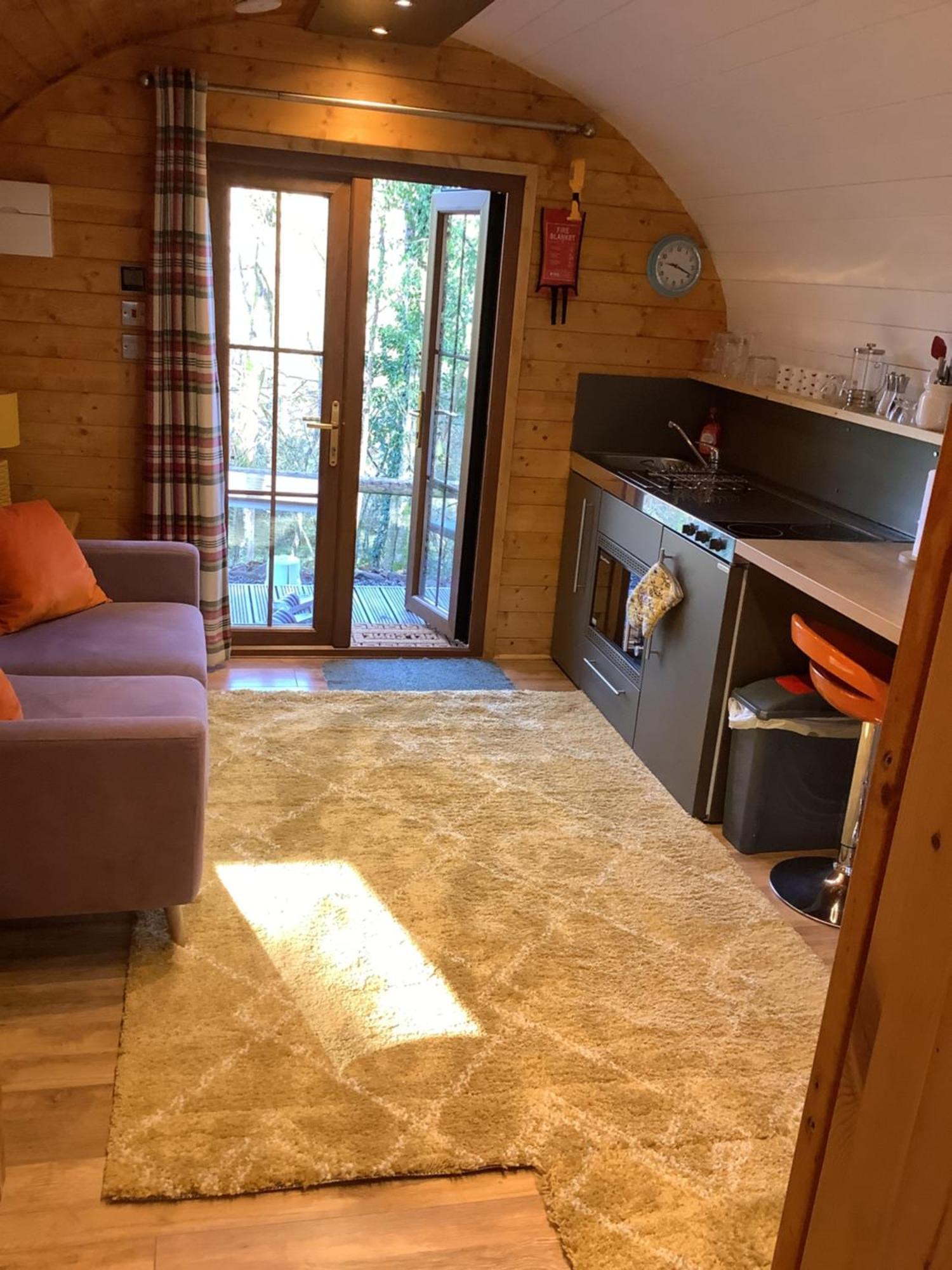 Little London Bed & Breakfast And Glamping Pod 호텔 아바크라프 외부 사진